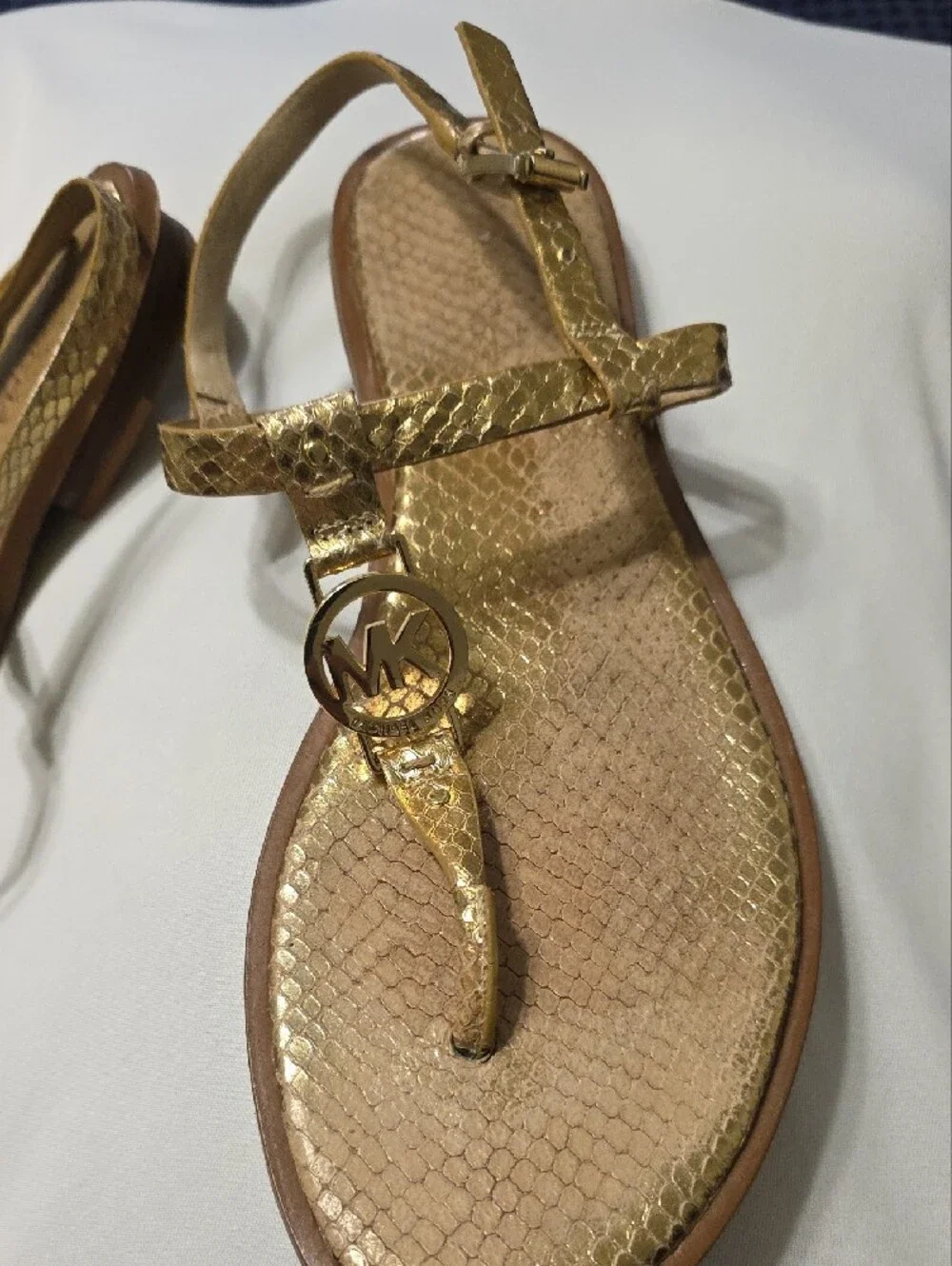 Michael Kors Gold Metallic MK Logo Thong Sandals 10